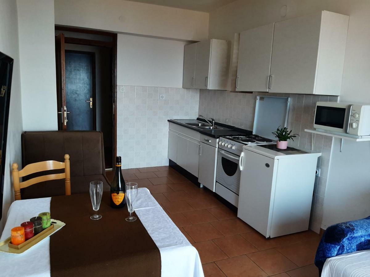 Apartment Kamen نوفي فينودولسكي الغرفة الصورة